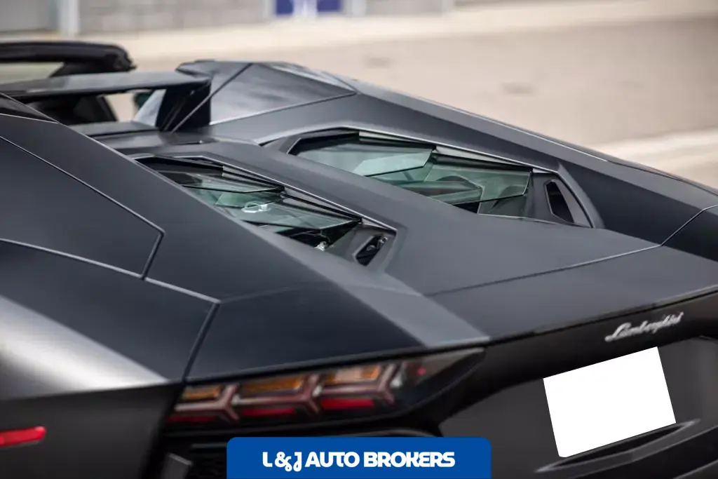 2015 Lamborghini Aventador Roadster