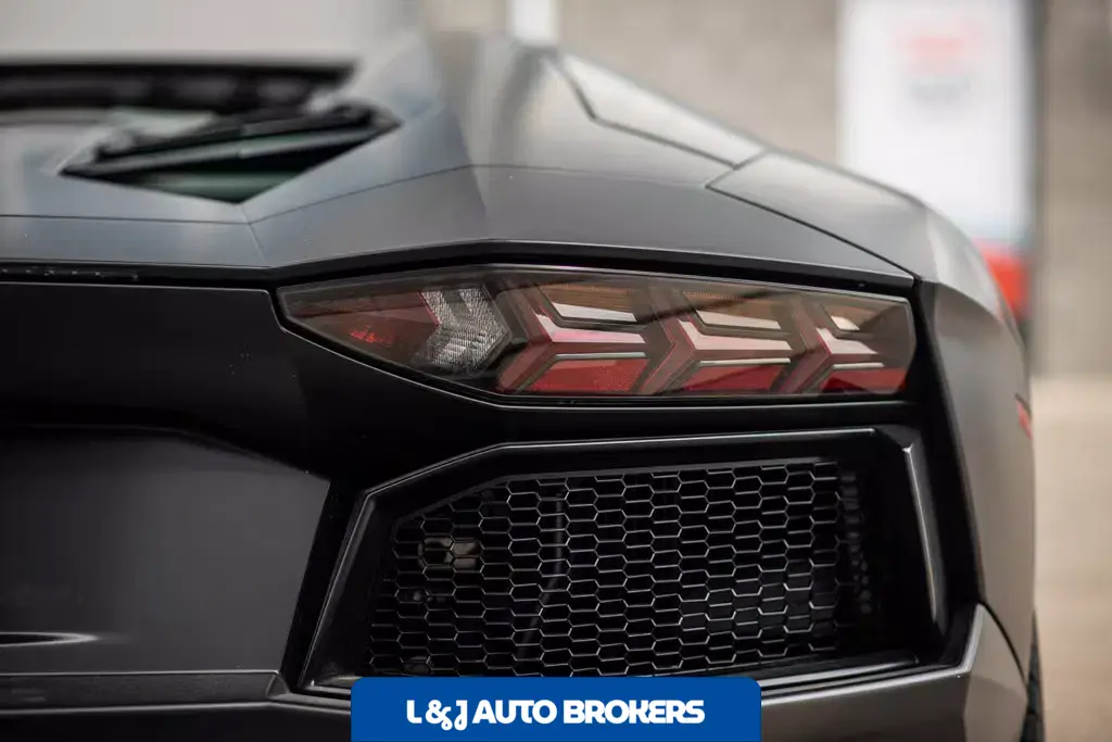 2015 Lamborghini Aventador Roadster