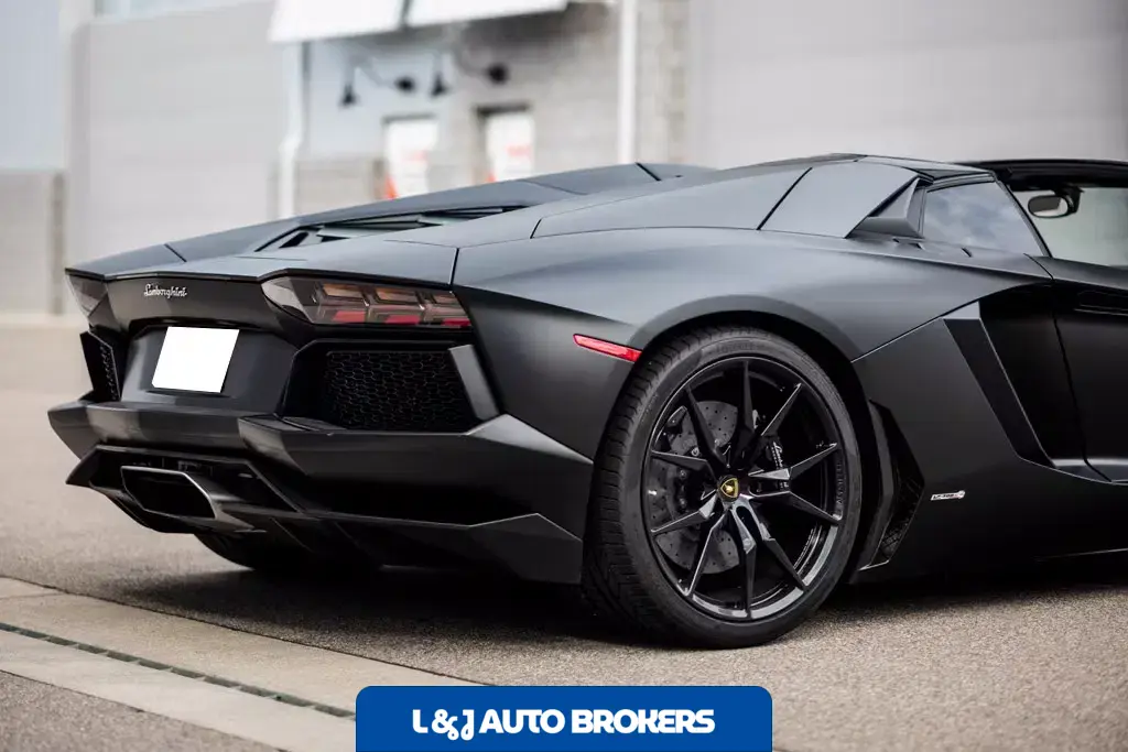 2015 Lamborghini Aventador Roadster