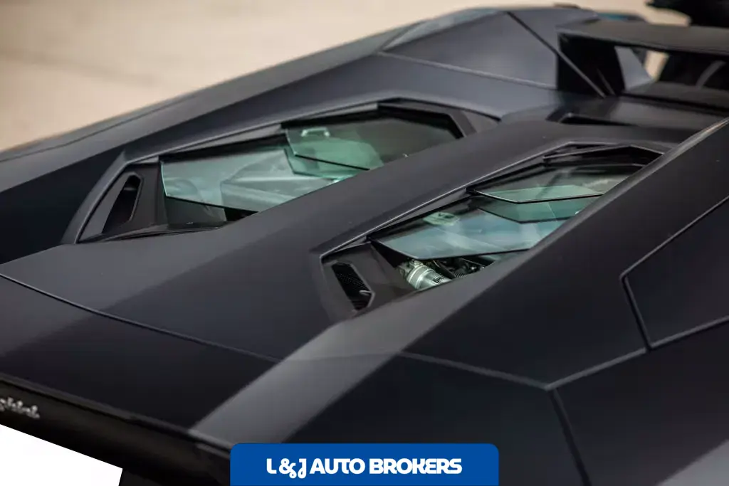 2015 Lamborghini Aventador Roadster
