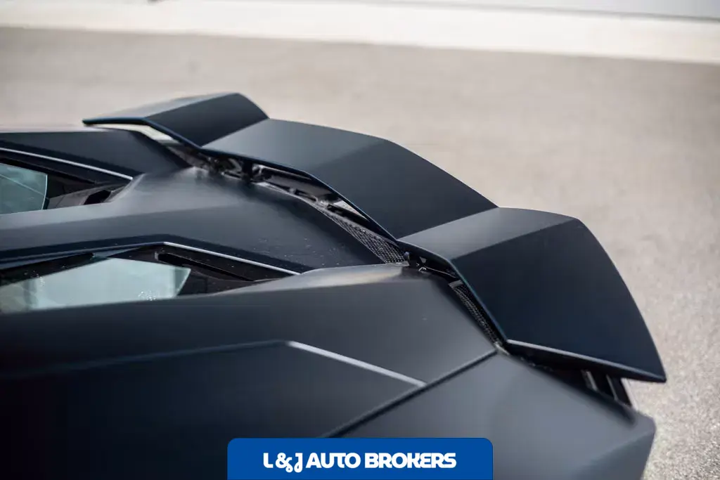 2015 Lamborghini Aventador Roadster