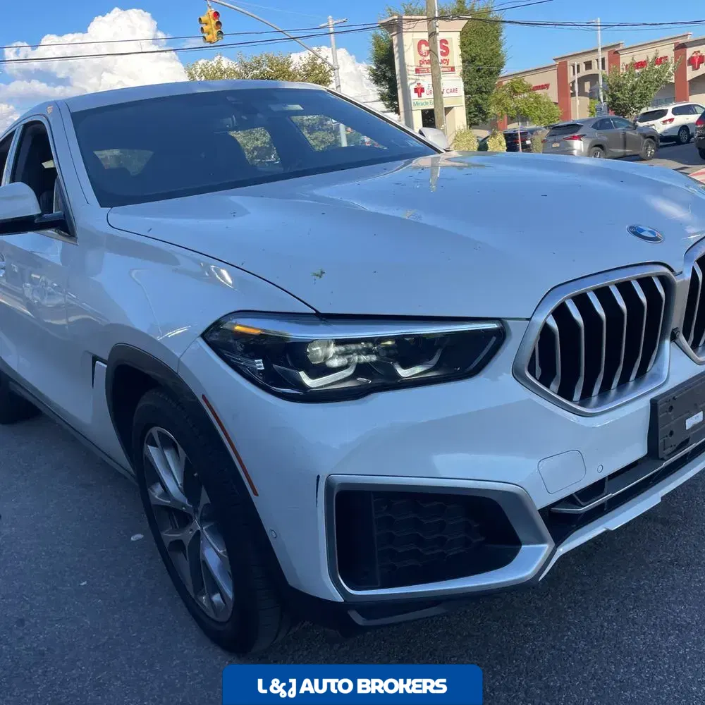 2023 BMW X6 XDrive40i