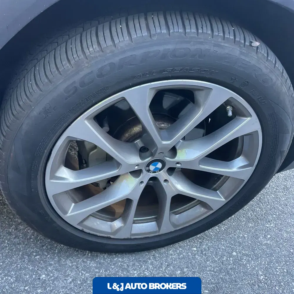 2023 BMW X6 XDrive40i