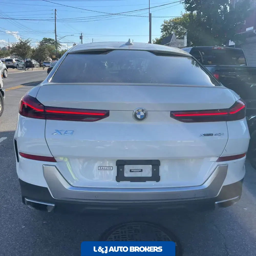 2023 BMW X6 XDrive40i
