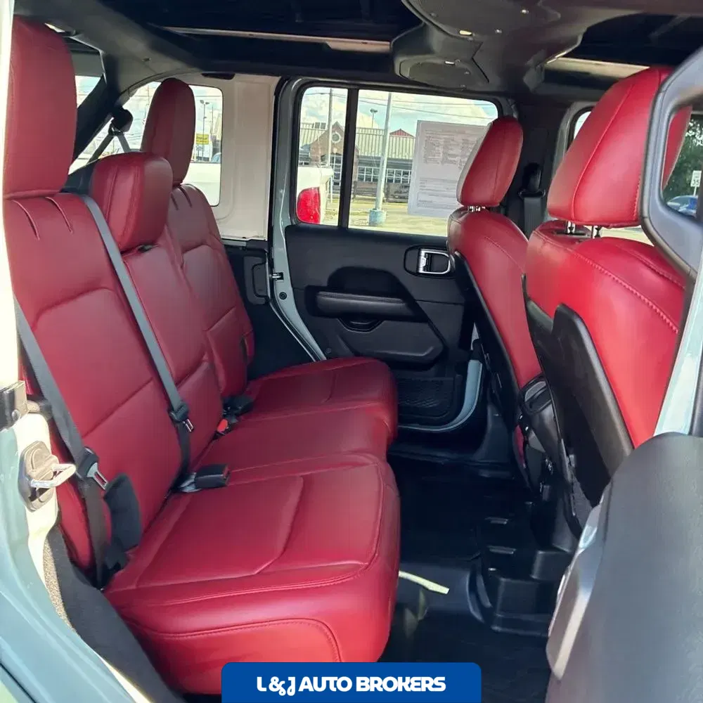 2024 Jeep Wrangler Rubicon 392