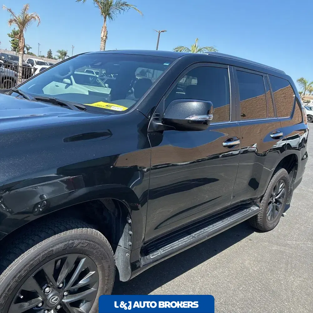 2023 Lexus GX 460 Base