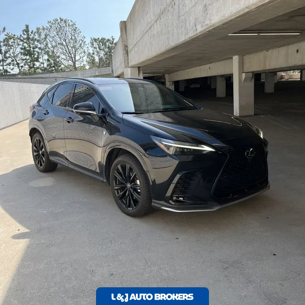 2024 Lexus NX 450h+ F SPORT Handling