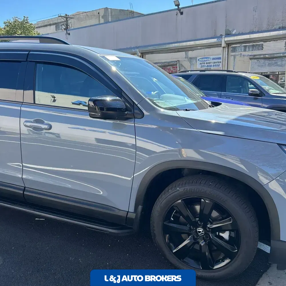2025 Honda Pilot Black Edition