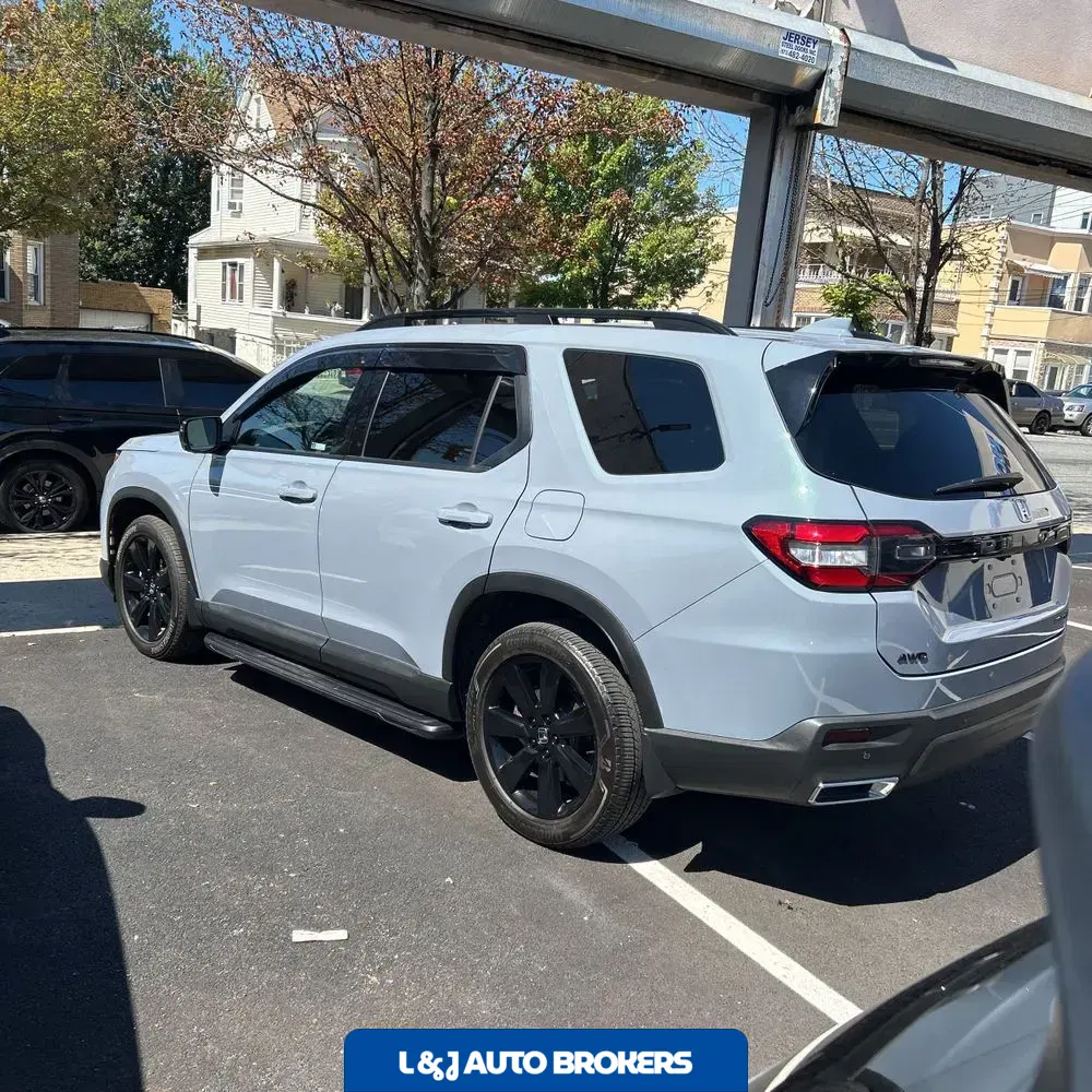 2025 Honda Pilot Black Edition