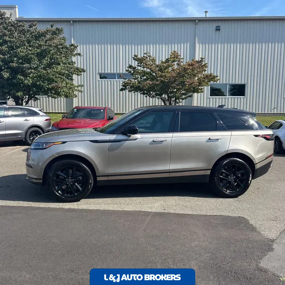 2026 Land Rover Velar  P250