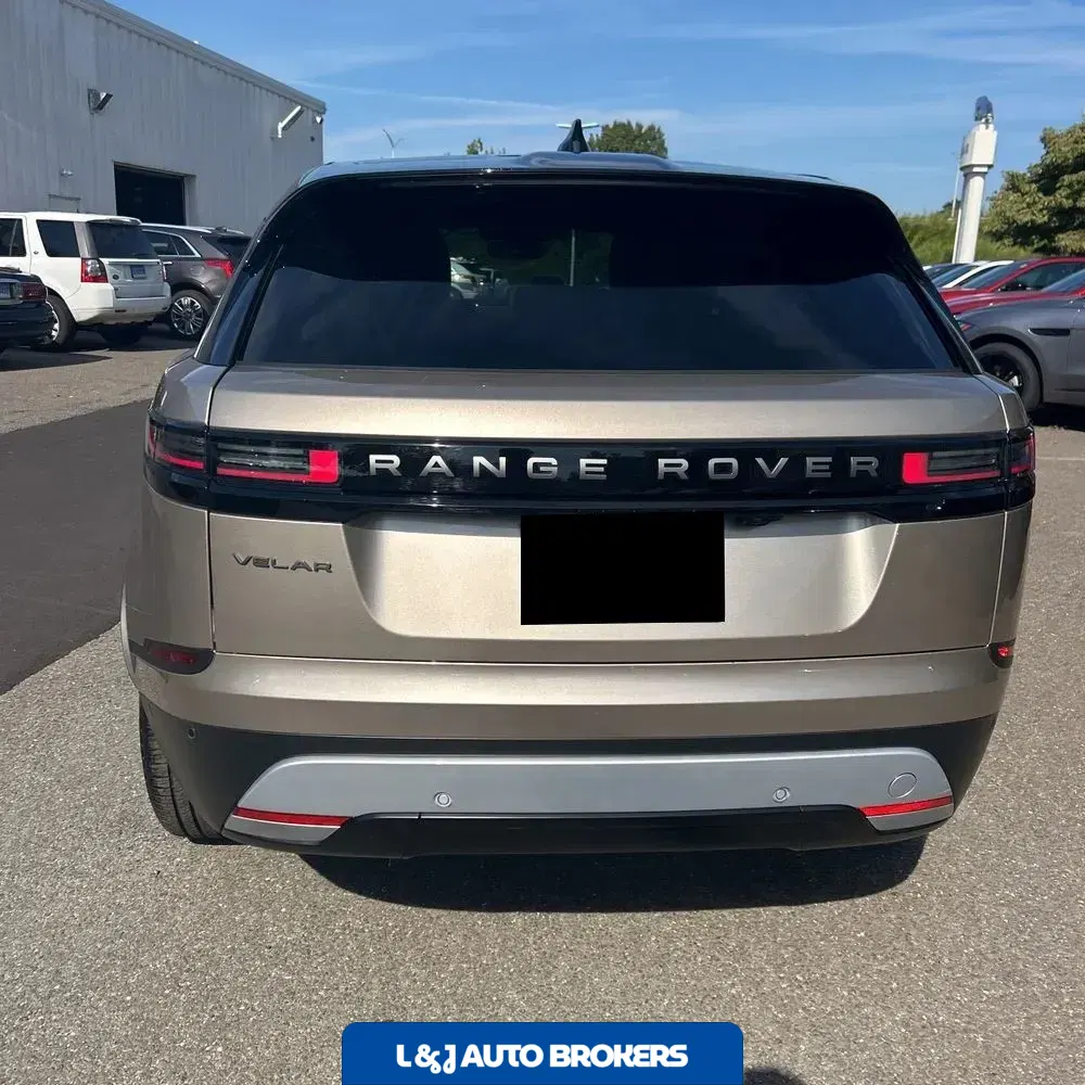 2026 Land Rover Velar  P250