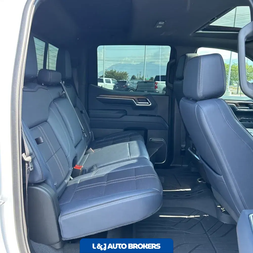 2022 Chevrolet Silverado 1500 High Country