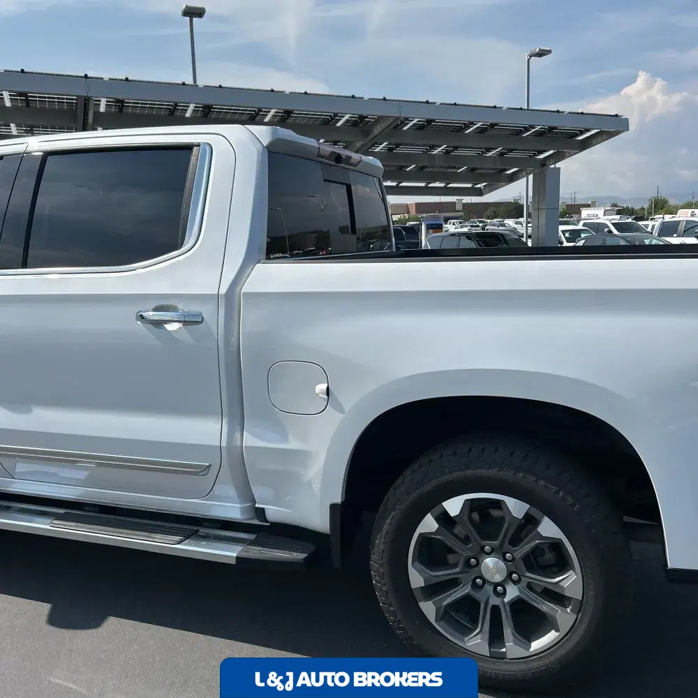 2022 Chevrolet Silverado 1500 High Country