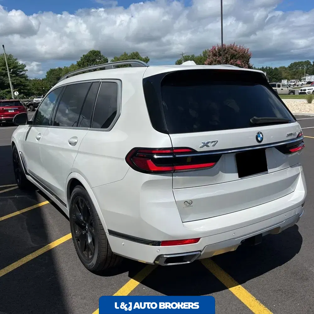 2023 BMW X7 XDrive40i