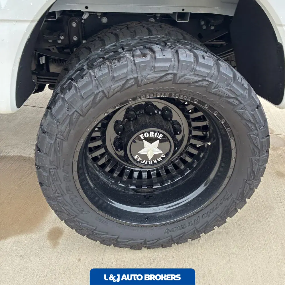 2025 Ford F450SD Platinum
