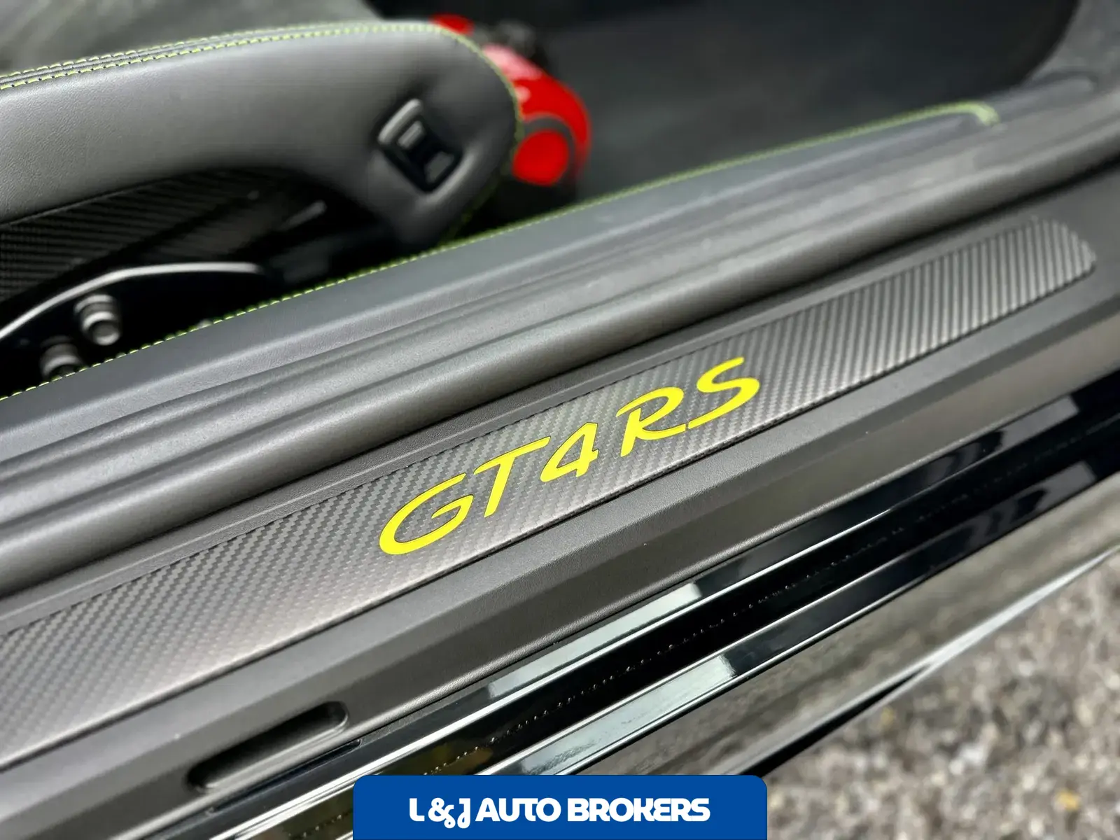 2023 Porsche 718 Cayman GT4 RS Weissach
