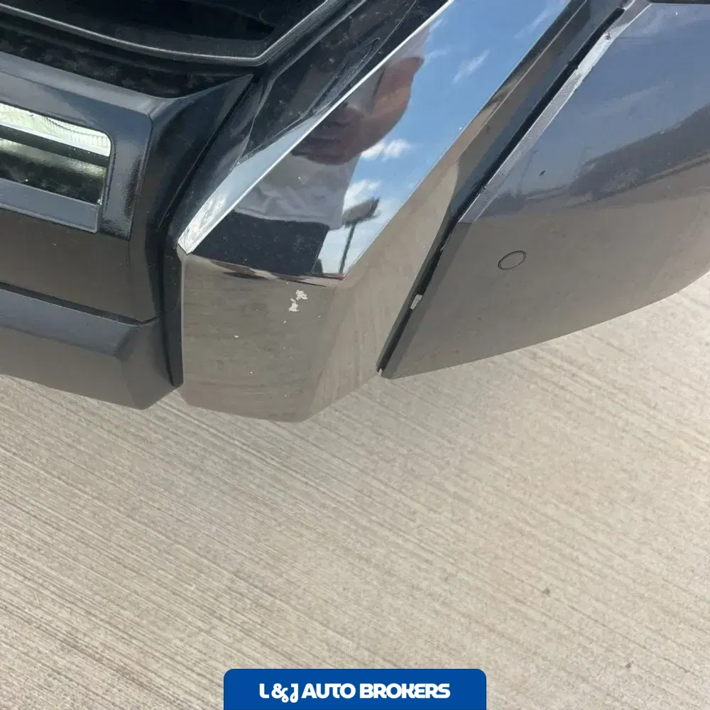 2023 Toyota Tundra Platinum HV