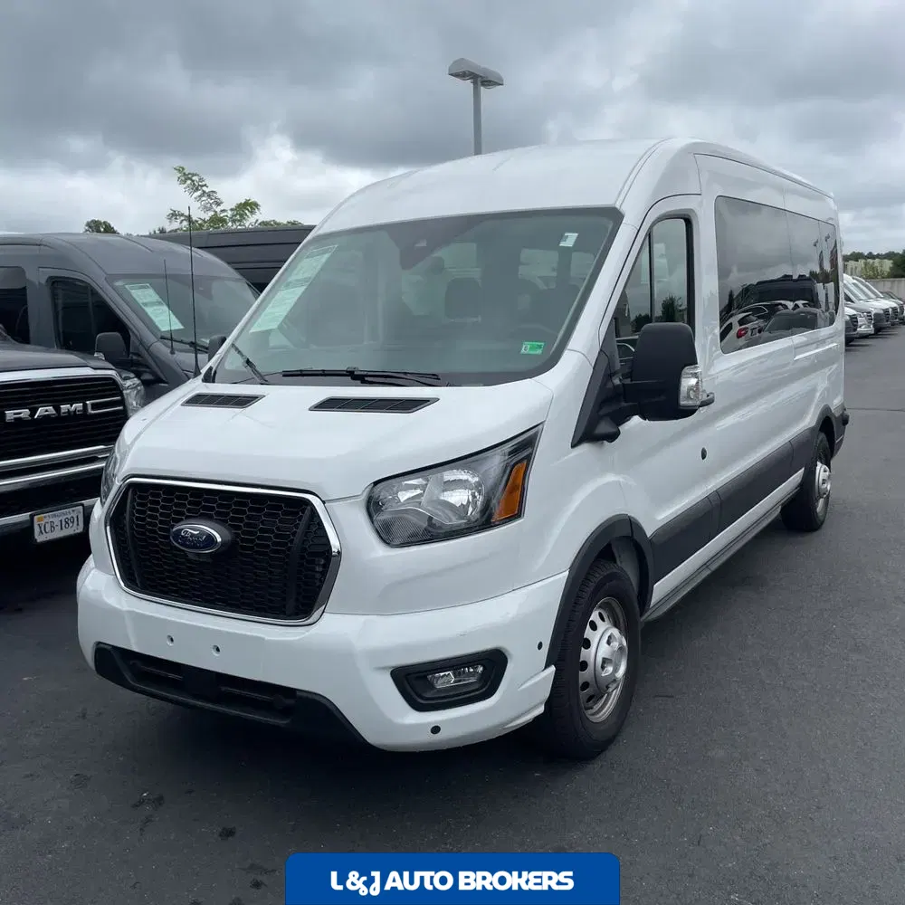 2024 Ford Transit 350 XLT