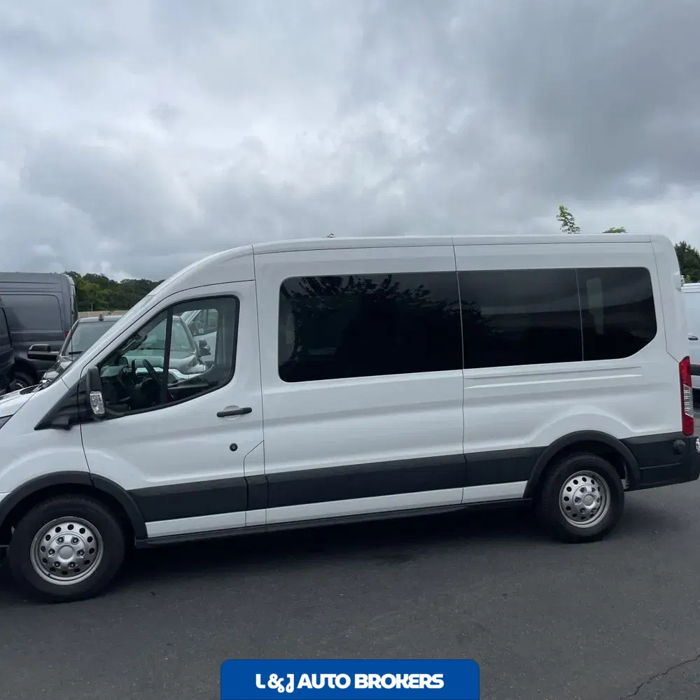 2024 Ford Transit 350 XLT