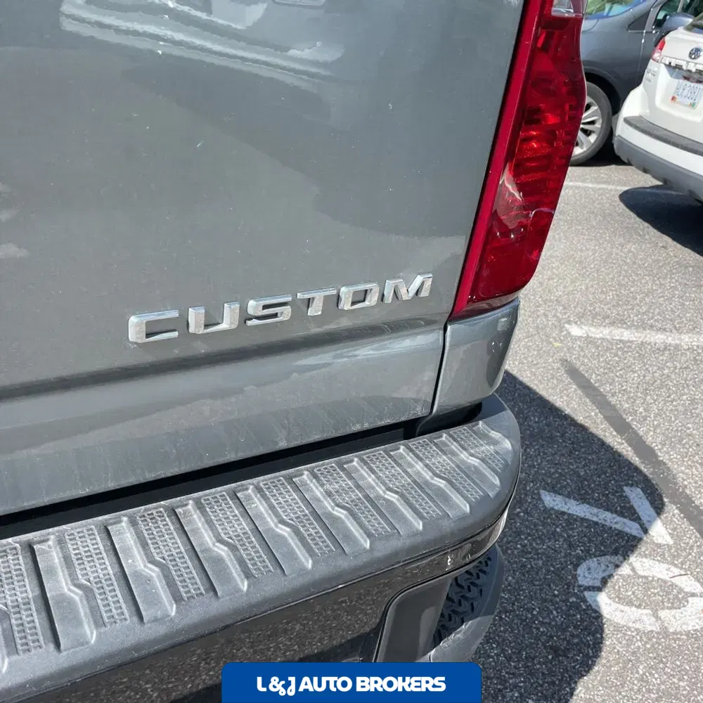 2024 Chevrolet Silverado 2500HD Custom