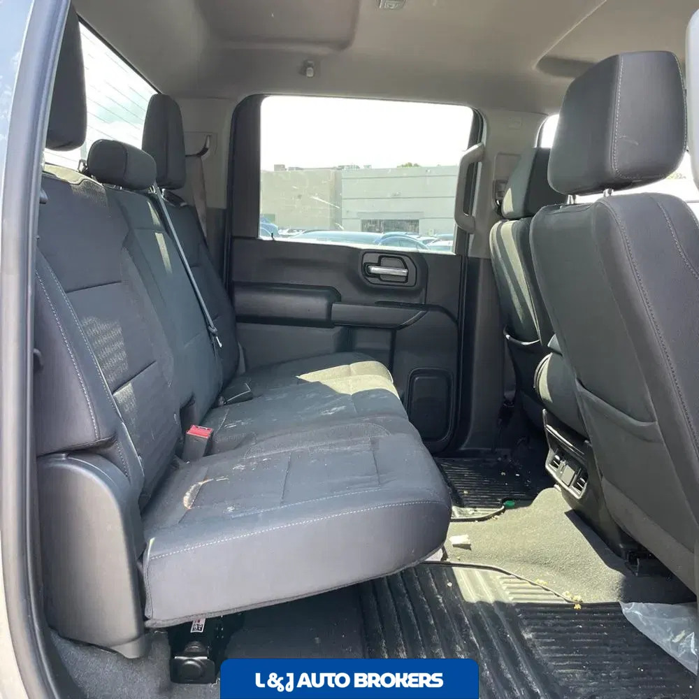 2024 Chevrolet Silverado 2500HD Custom