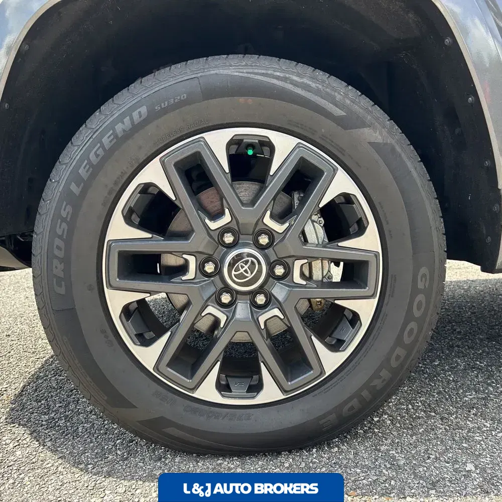 2024 Toyota Tundra Limited HV