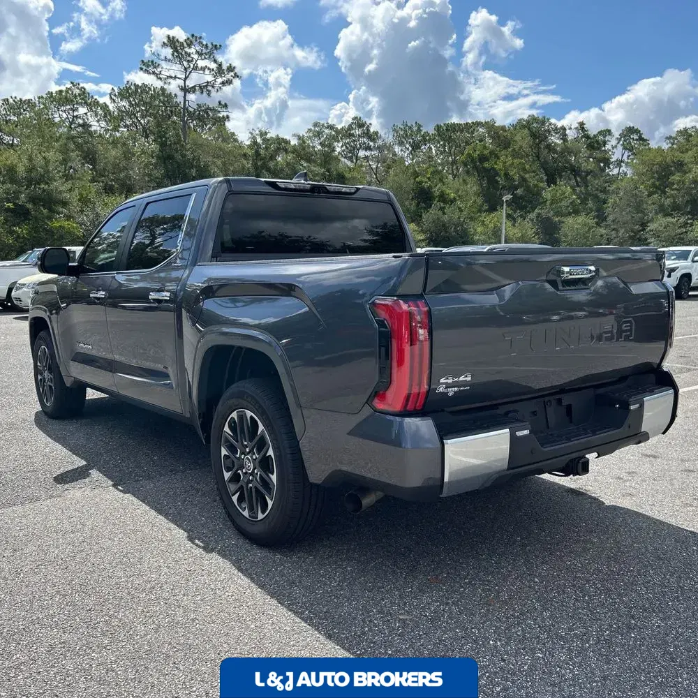 2024 Toyota Tundra Limited HV