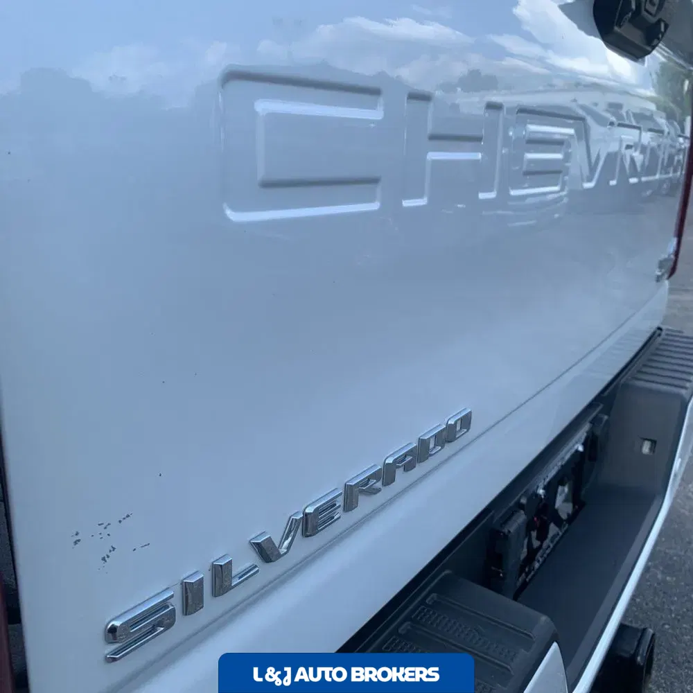 2023 Chevrolet Silverado 3500HD High Country
