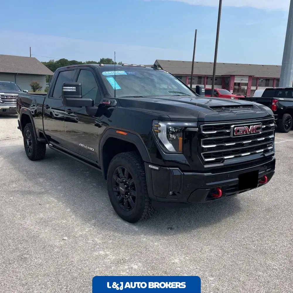 2025 GMC Sierra 2500HD AT4