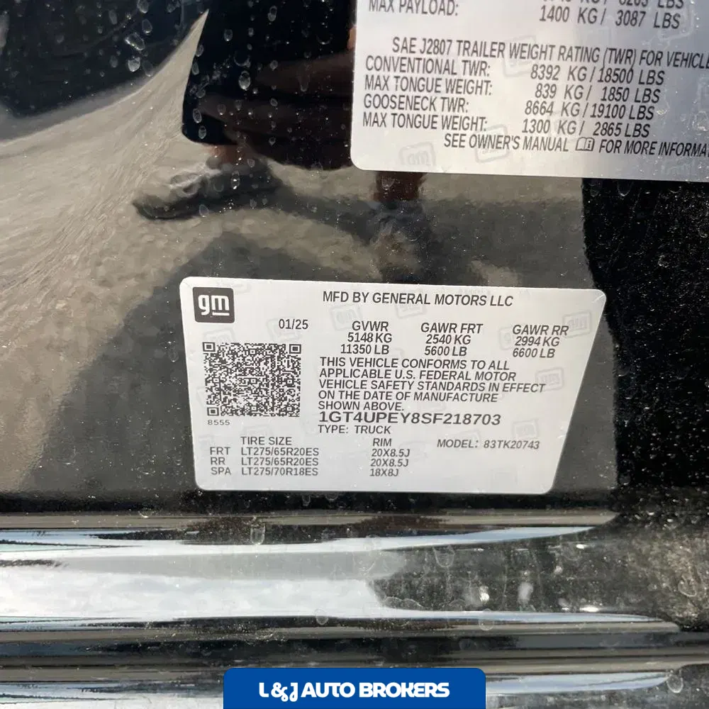 2025 GMC Sierra 2500HD AT4