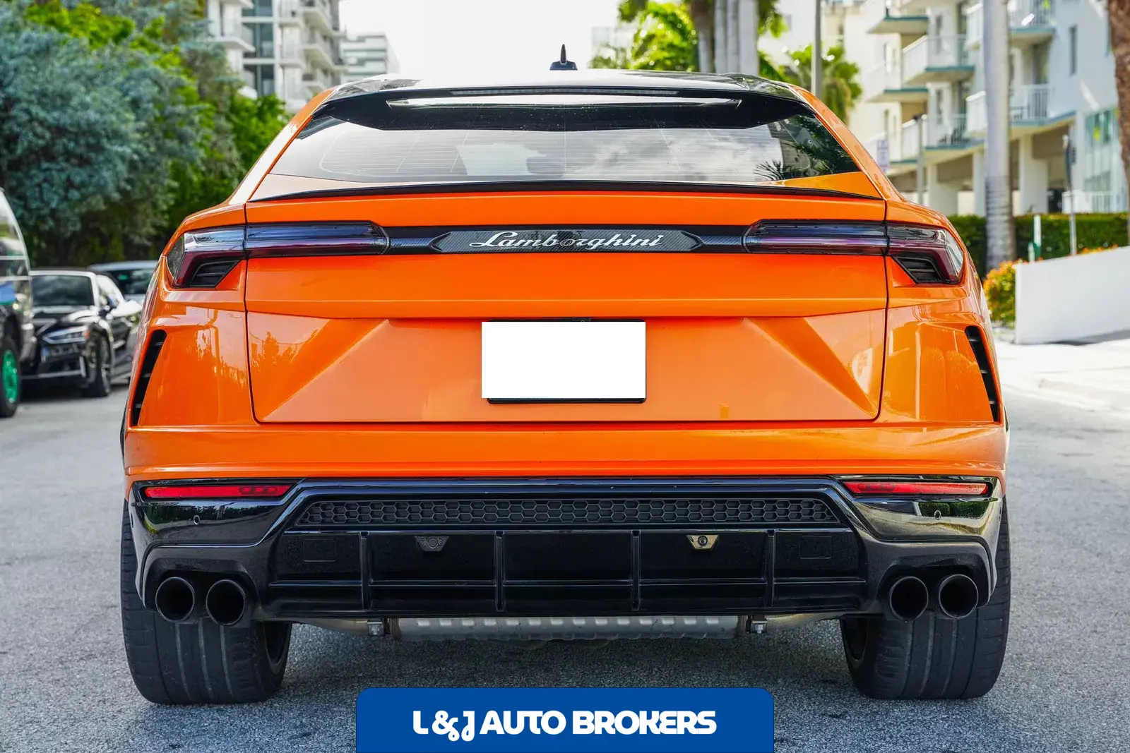 2022 Lamborghini Urus Pearl Capsule