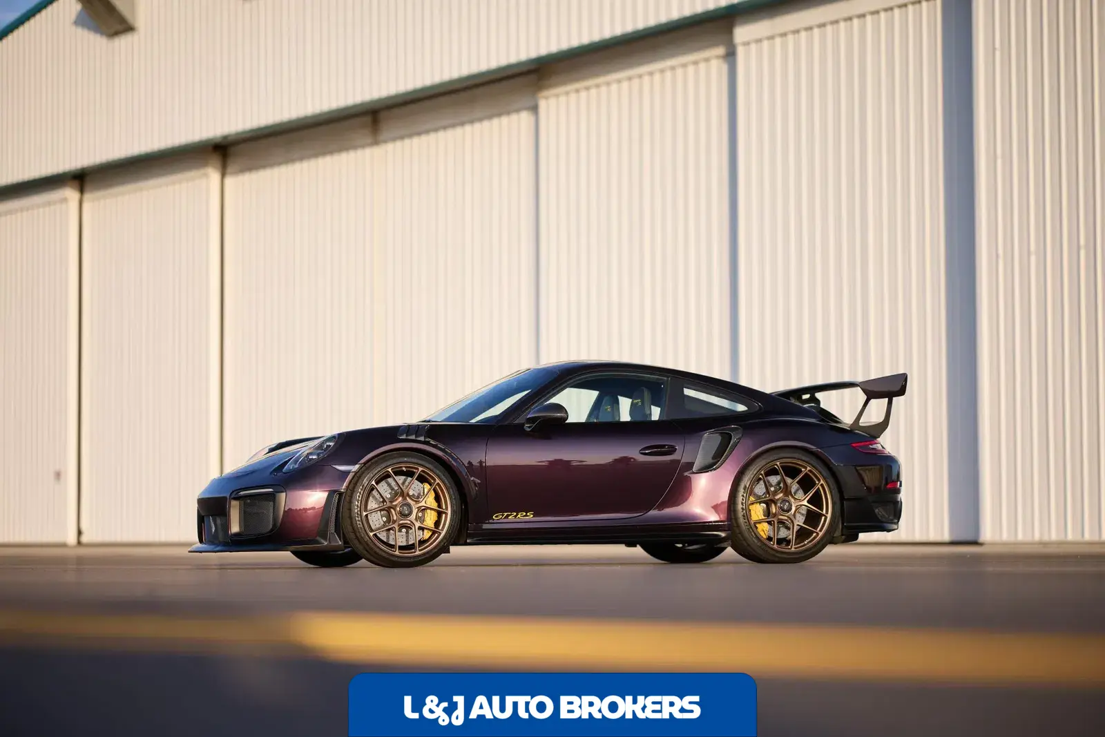 2018 Porsche 911 GT2 RS Weissach