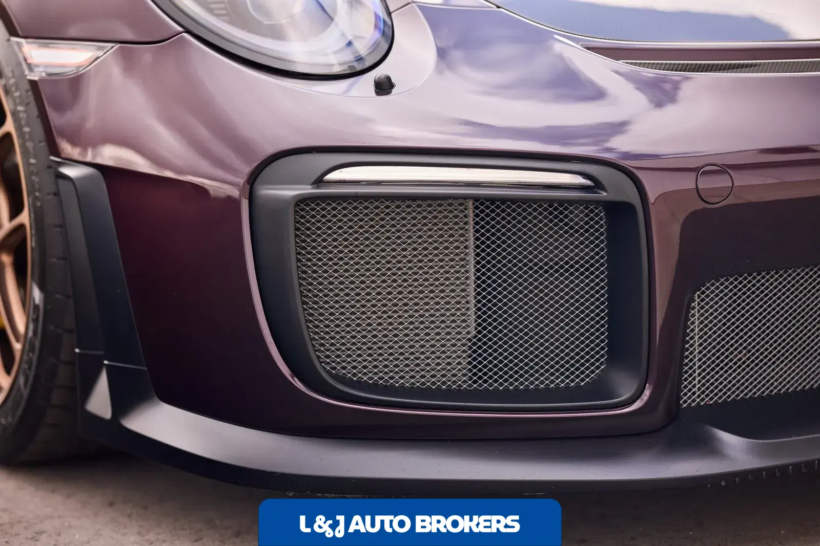 2018 Porsche 911 GT2 RS Weissach