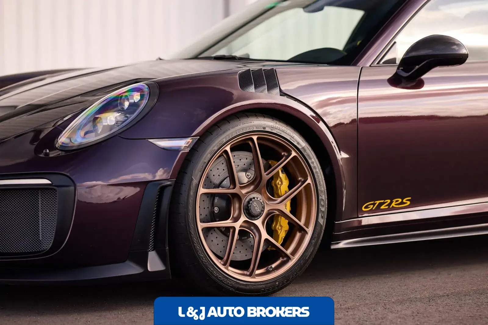 2018 Porsche 911 GT2 RS Weissach