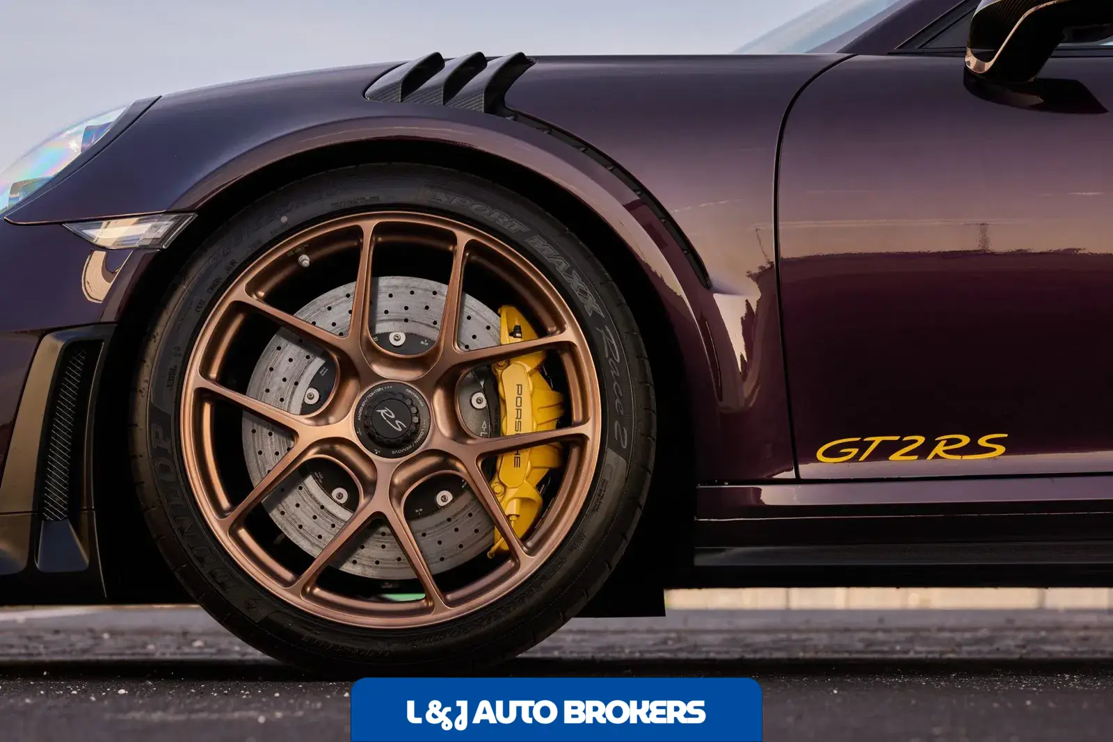 2018 Porsche 911 GT2 RS Weissach