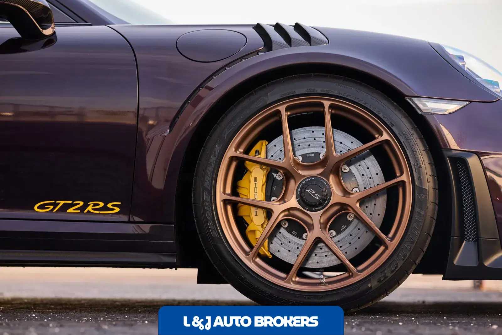 2018 Porsche 911 GT2 RS Weissach