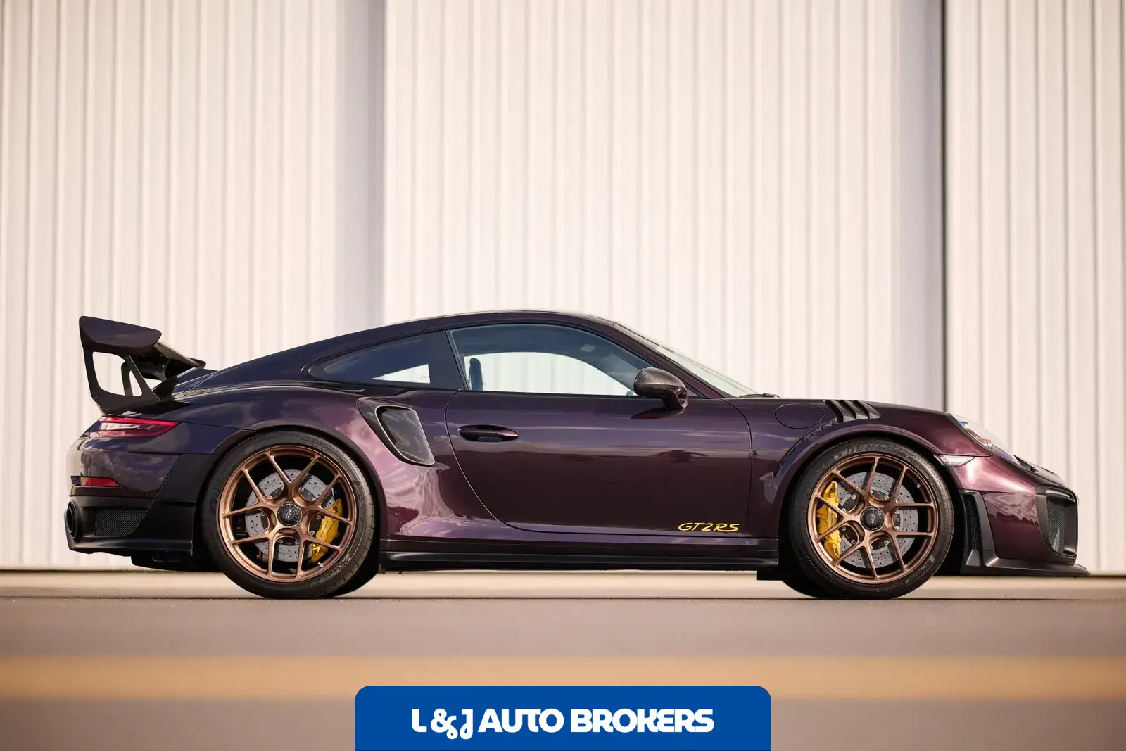 2018 Porsche 911 GT2 RS Weissach