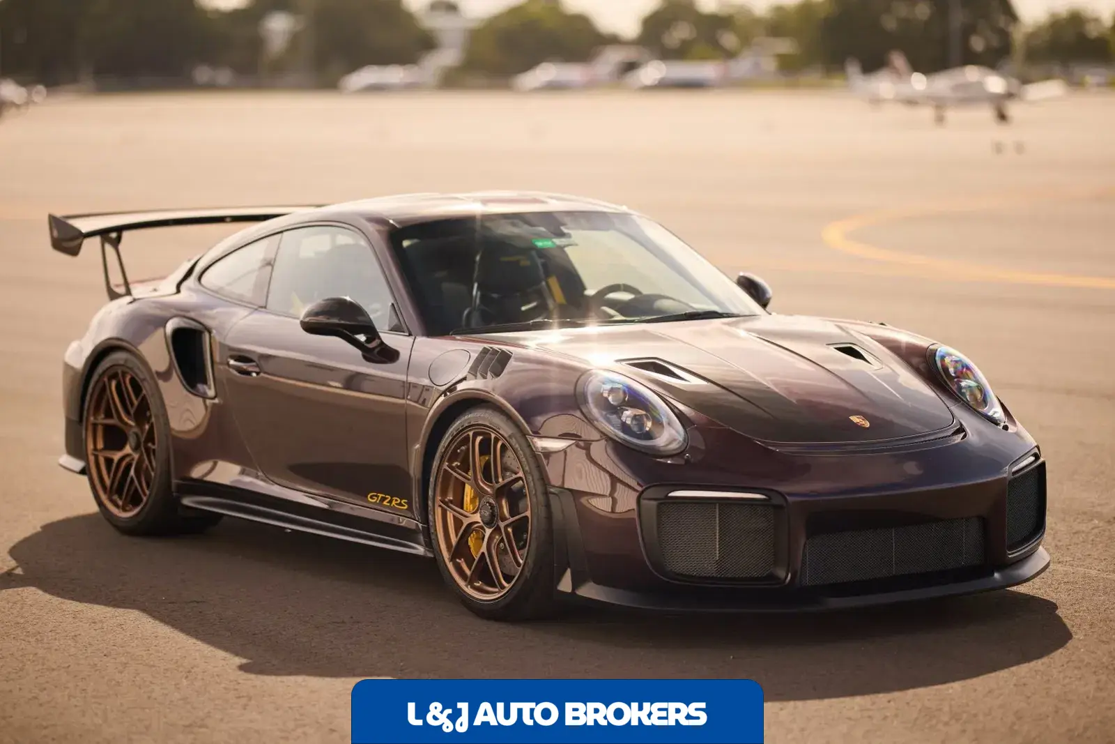 2018 Porsche 911 GT2 RS Weissach