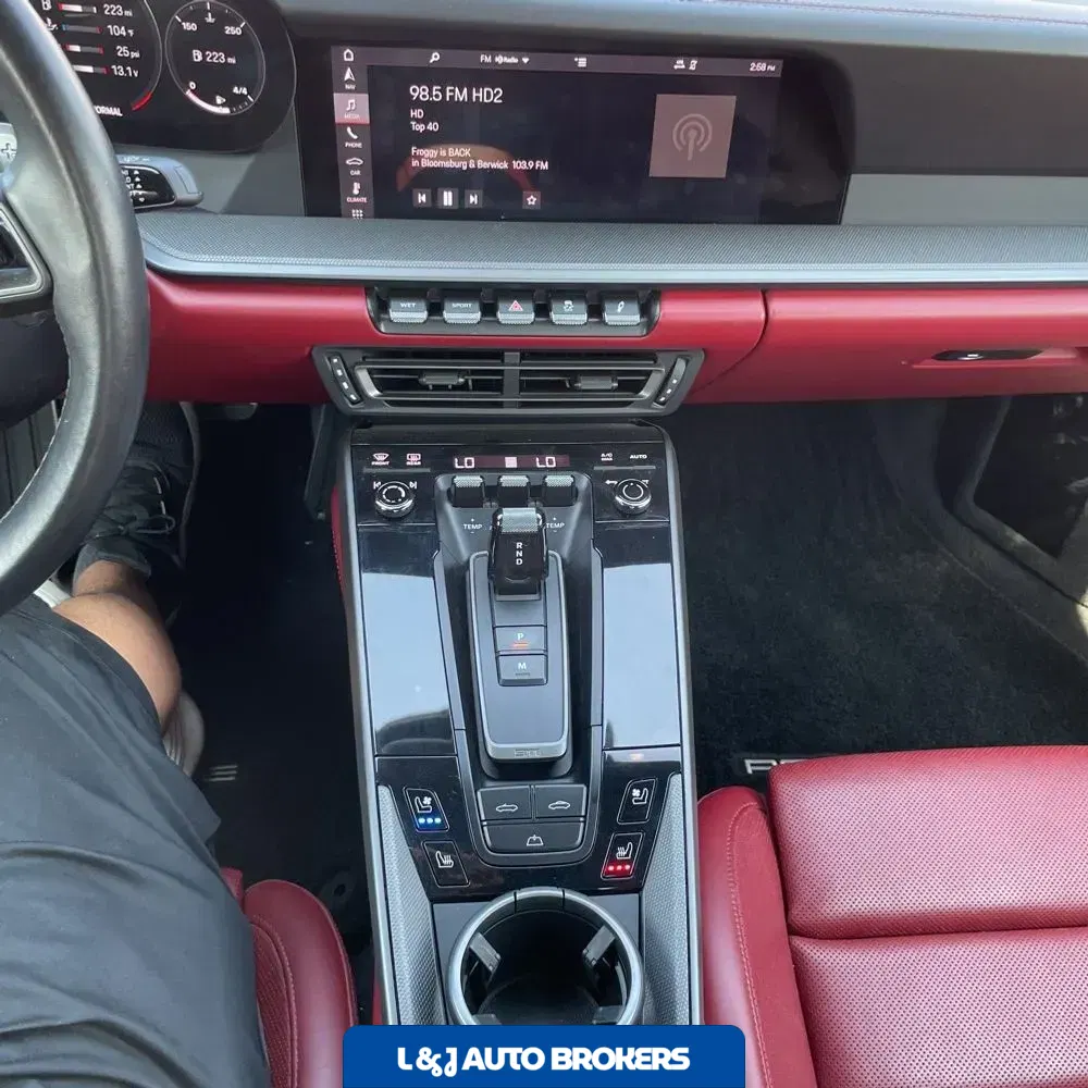 2020 Porsche 911 Carrera S