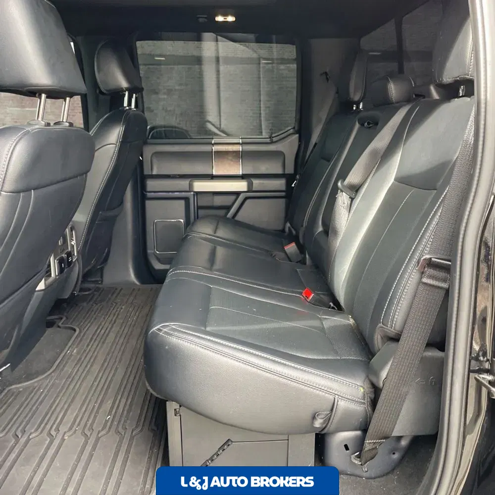 2022 Ford F-350 Super Duty Lariat
