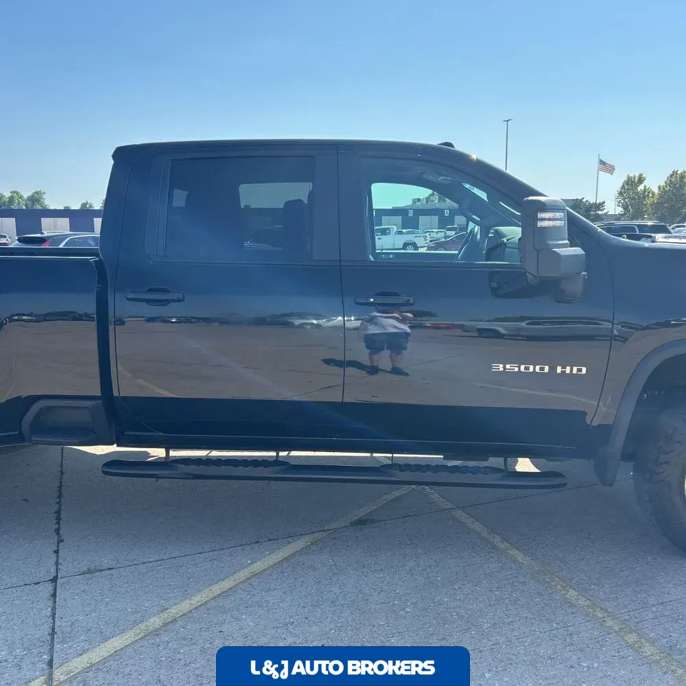 2024 Chevrolet Silverado 3500HD LT