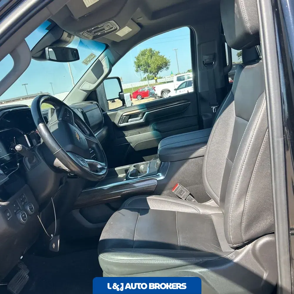 2024 Chevrolet Silverado 3500HD LT