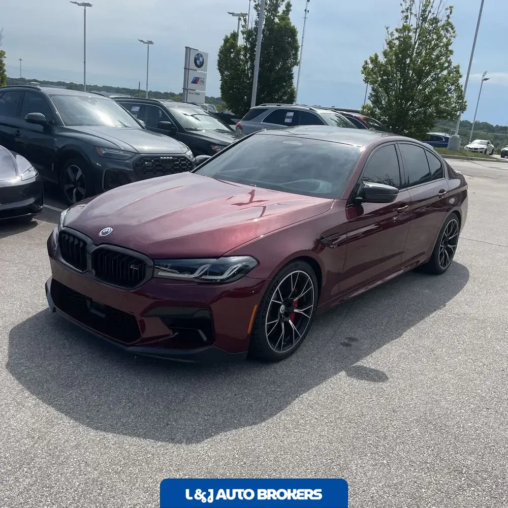 2022 BMW M5 Base