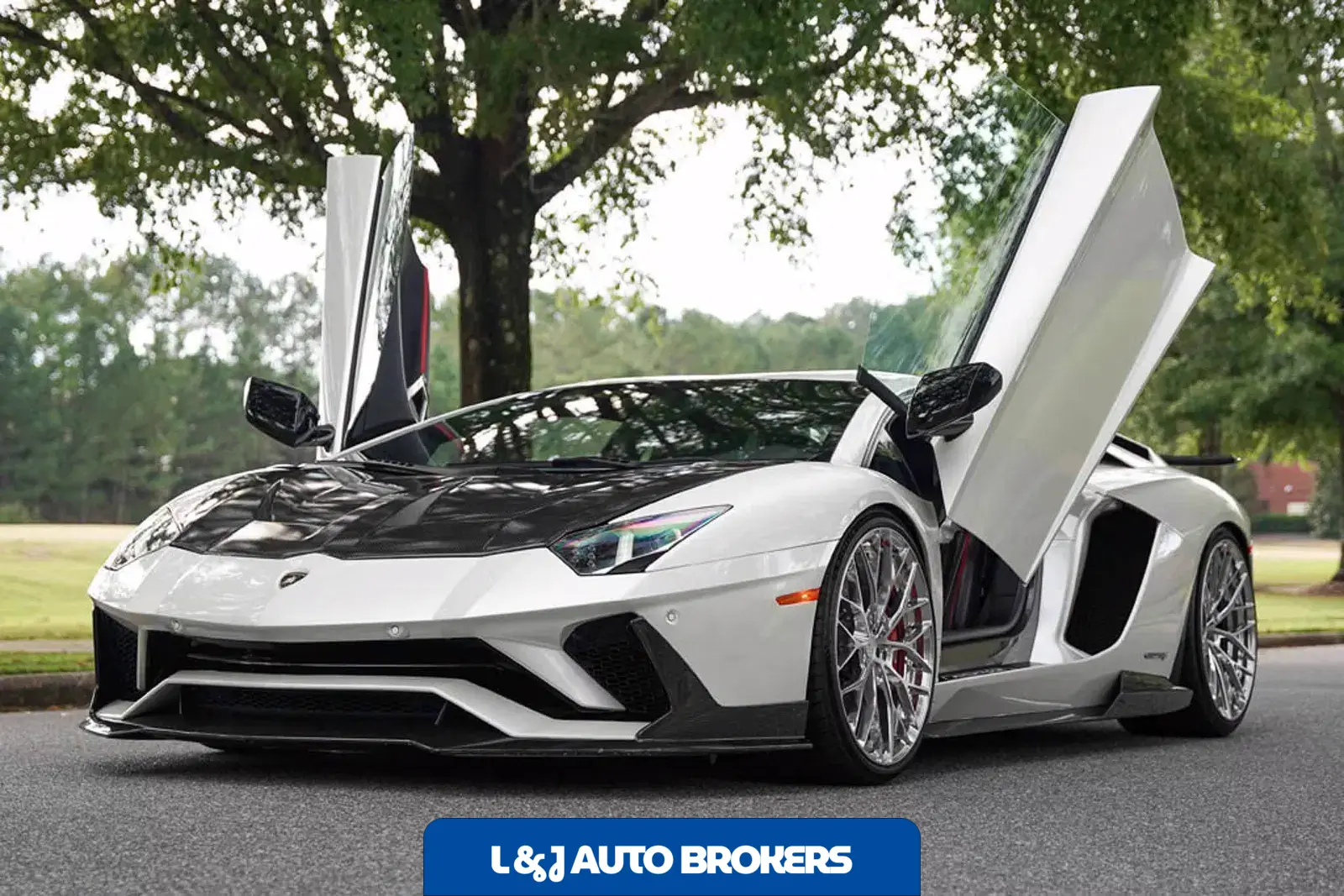 2017 Lamborghini Aventador S