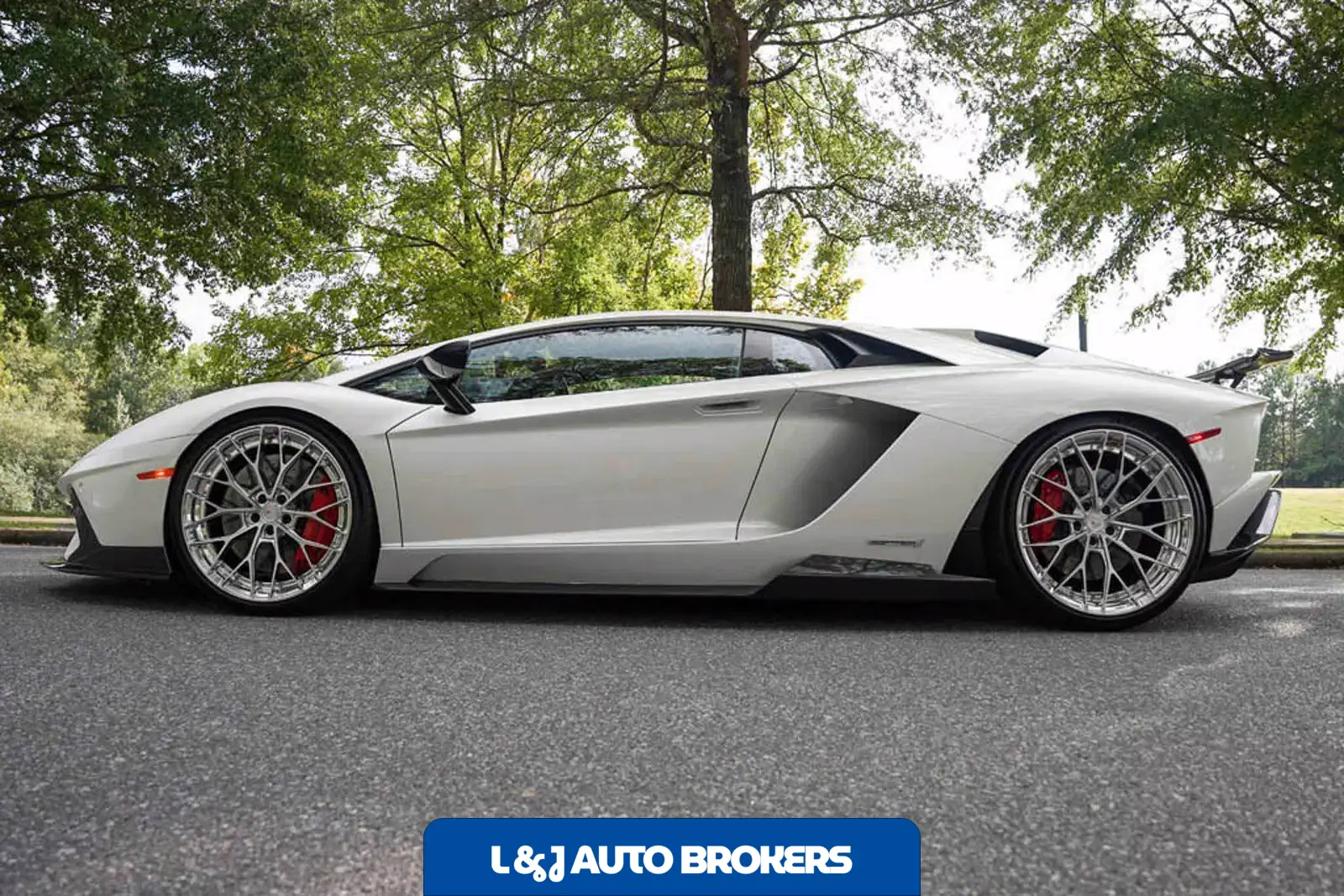 2017 Lamborghini Aventador S