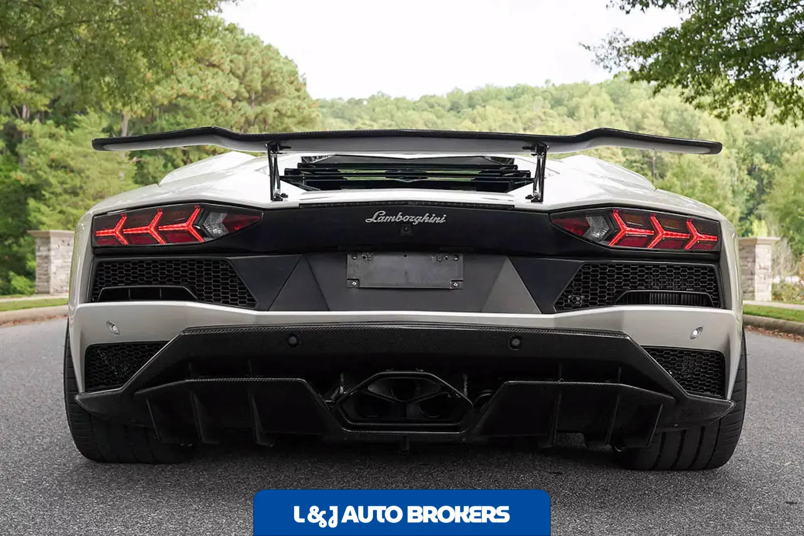 2017 Lamborghini Aventador S