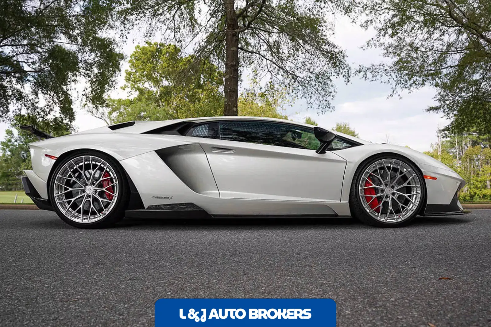 2017 Lamborghini Aventador S