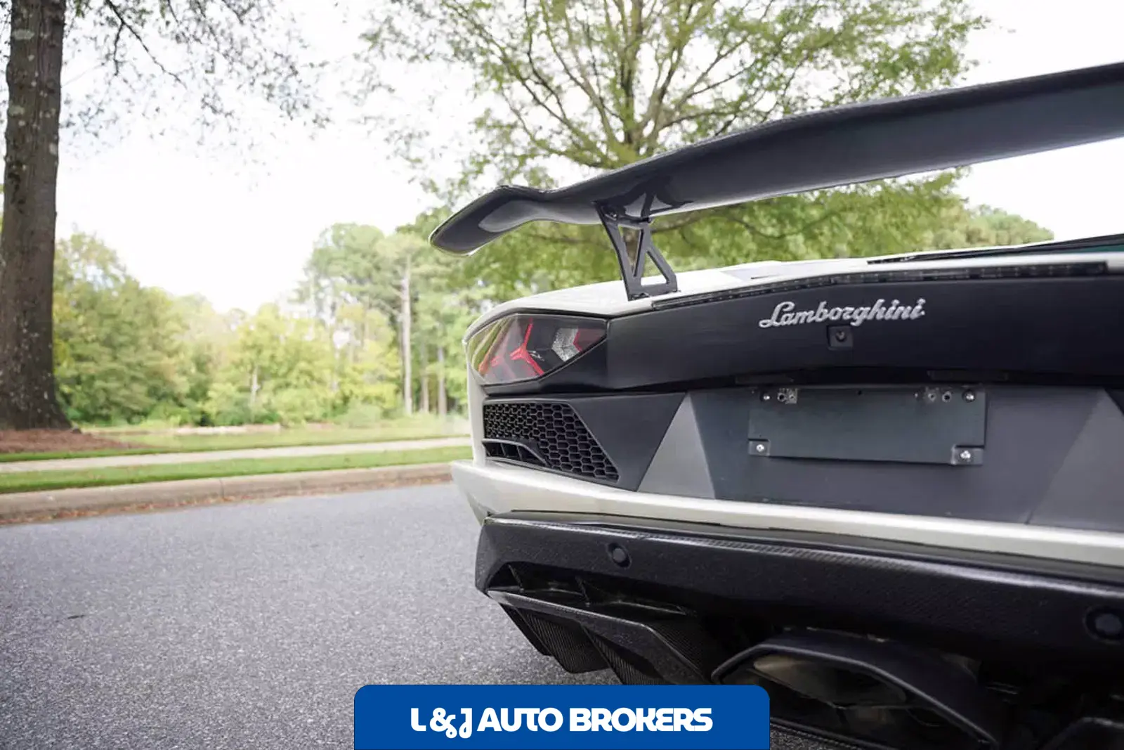 2017 Lamborghini Aventador S
