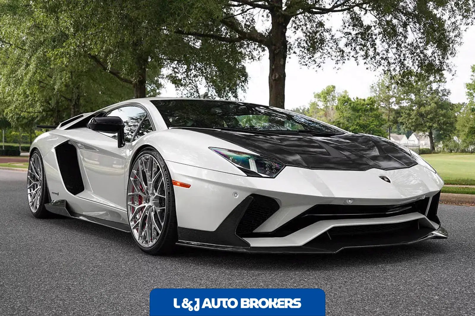 2017 Lamborghini Aventador S