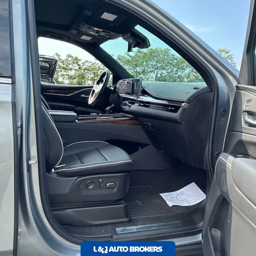 2024 Cadillac Escalade Premium Luxury